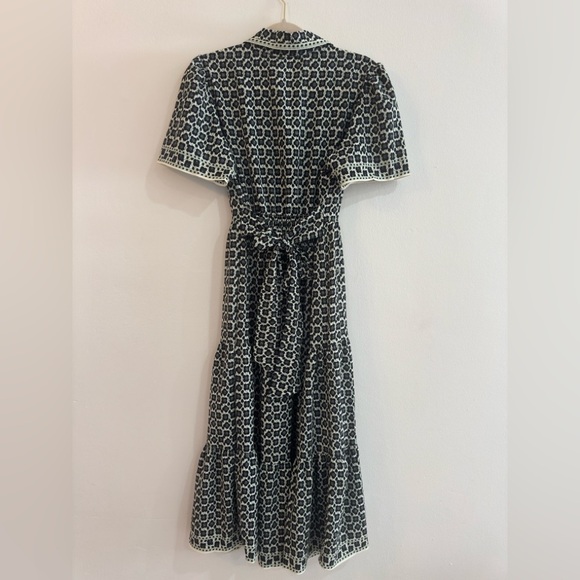 MAX STUDIO Elegant Black and Cream Patterned Dress 👗
*NEW WITH TAGS 🏷️ - Picture 6 of 9